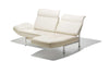 Weißes Ledersofa mit verstellbaren Rückenlehnen von Desede Switzerland, ideal für modernes Wohnen.